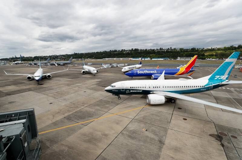 Boeing Secures Significant September Jet Orders, but 737 MAX Issues Impact Deliveries